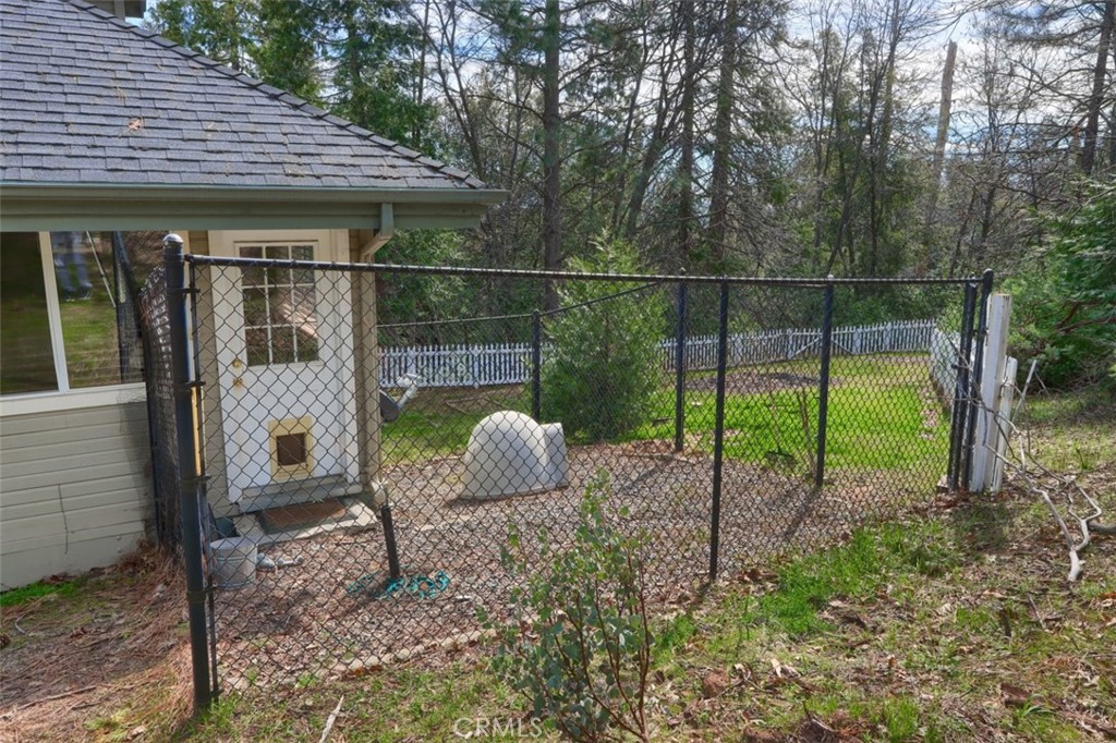 36328 Finegold Creek Dr, North Fork, CA 93643