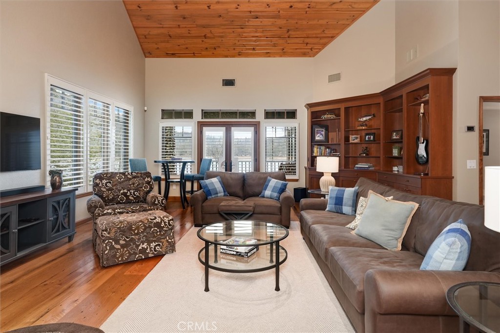 39290 Point, Bass Lake, CA 93604