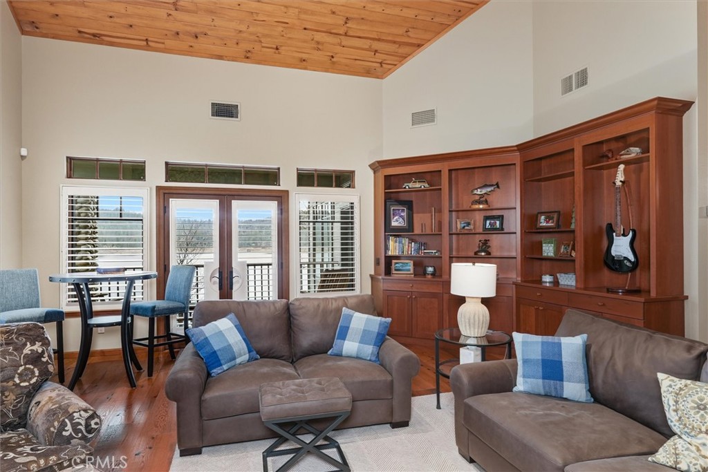 39290 Point, Bass Lake, CA 93604