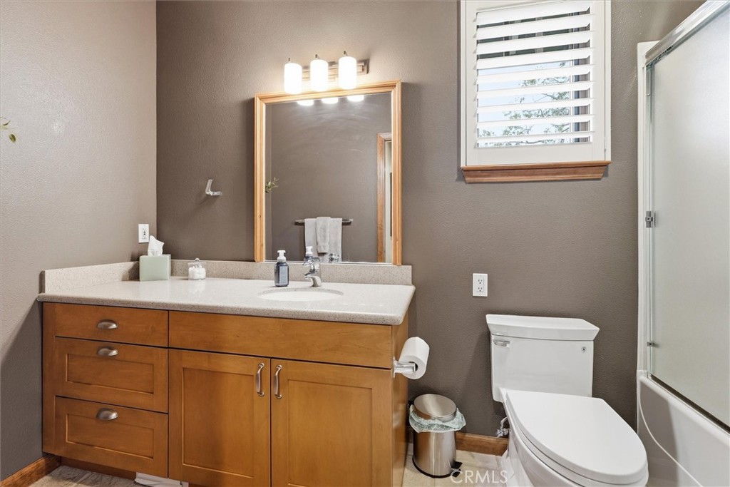 39290 Point, Bass Lake, CA 93604