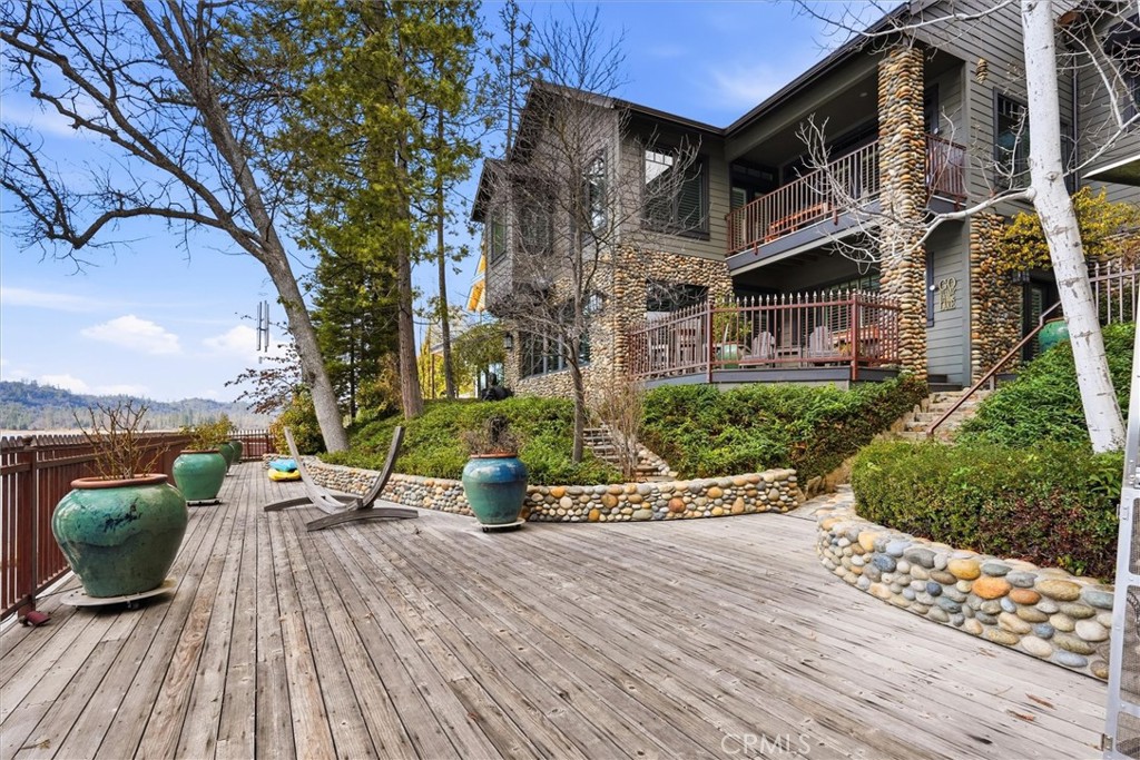 39290 Point, Bass Lake, CA 93604