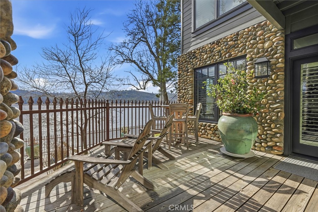 39290 Point, Bass Lake, CA 93604