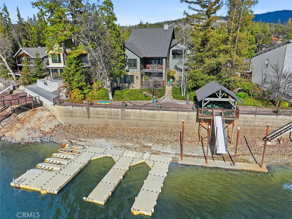 39290 Point, Bass Lake, CA 93604