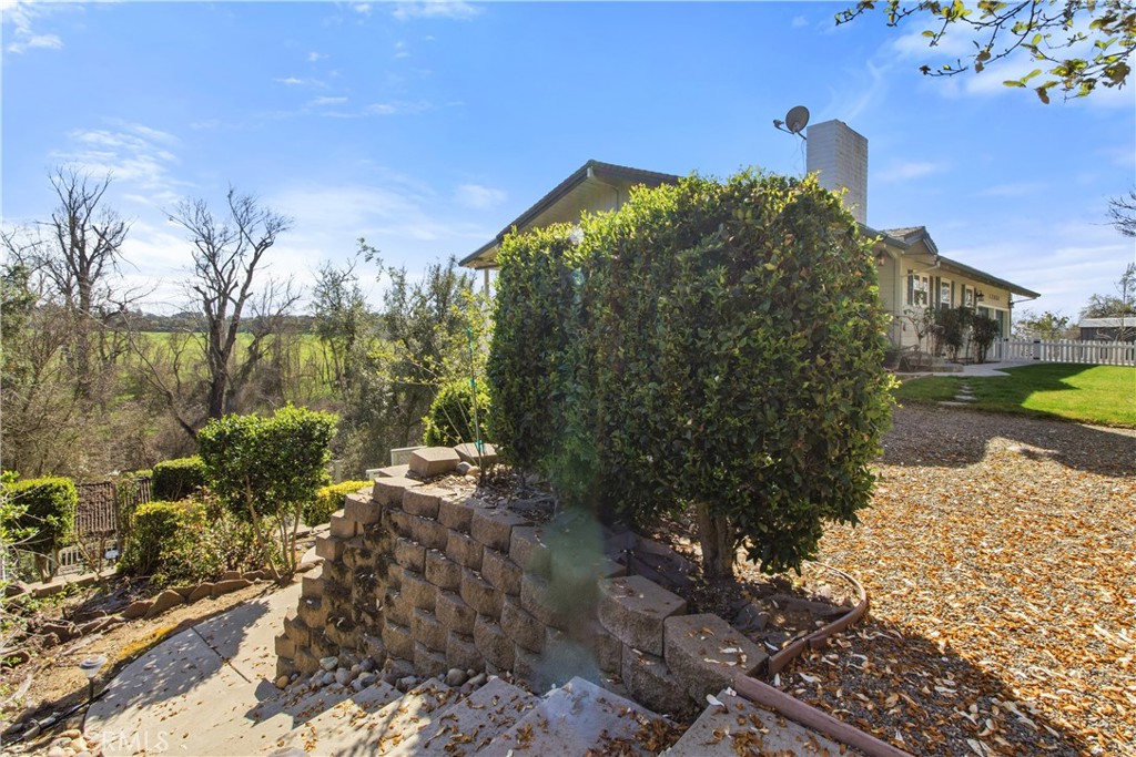 12030 Rodden, Oakdale, CA 95361