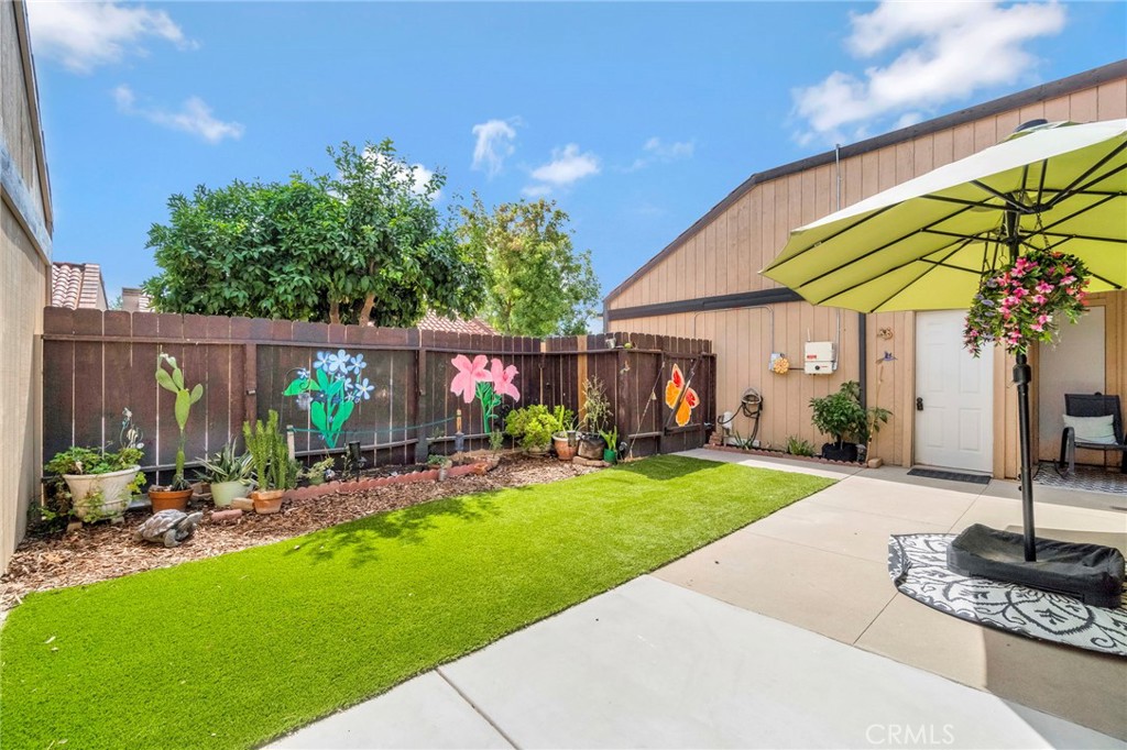 1751 W Santa Ana, Fresno, CA 93705