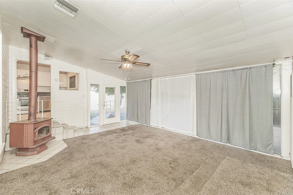 643 E Vassar, Fresno, CA 93704