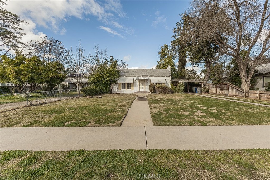 643 E Vassar, Fresno, CA 93704