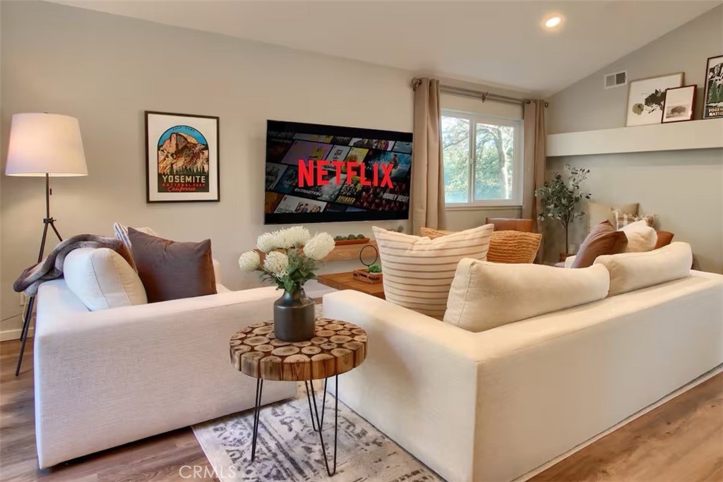 5615 Bear Trap Dr, Mariposa, CA 95338