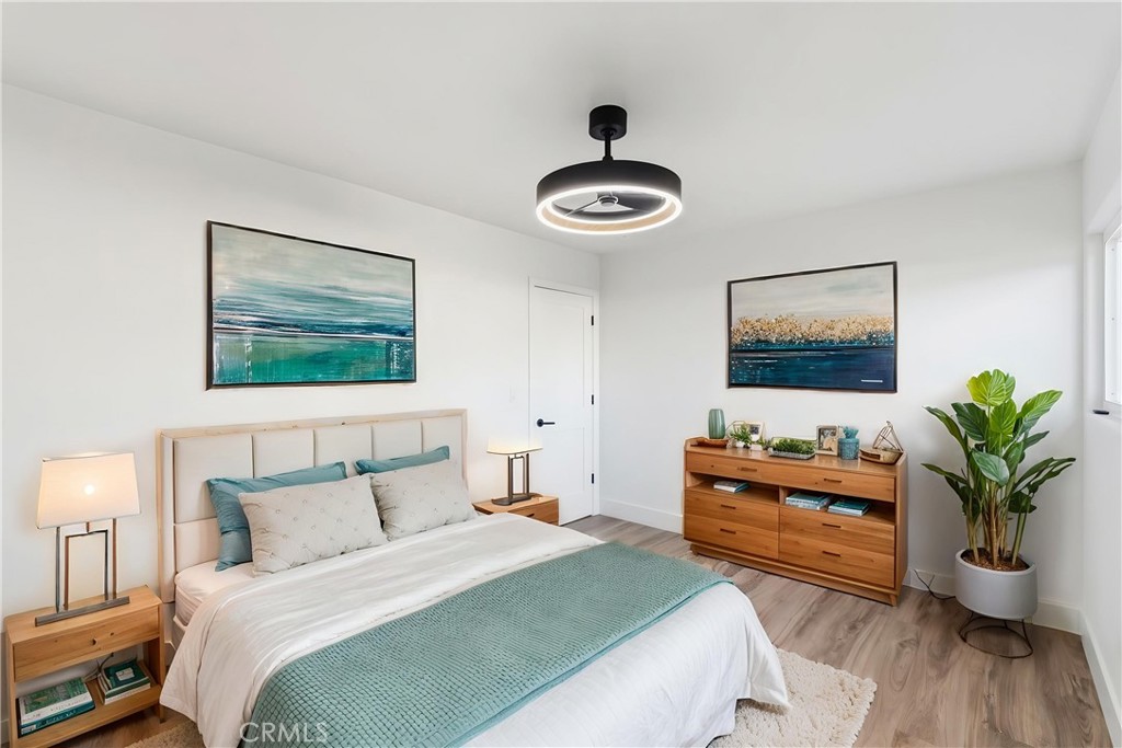 2325 Sierra Ave, Clovis, CA 93611