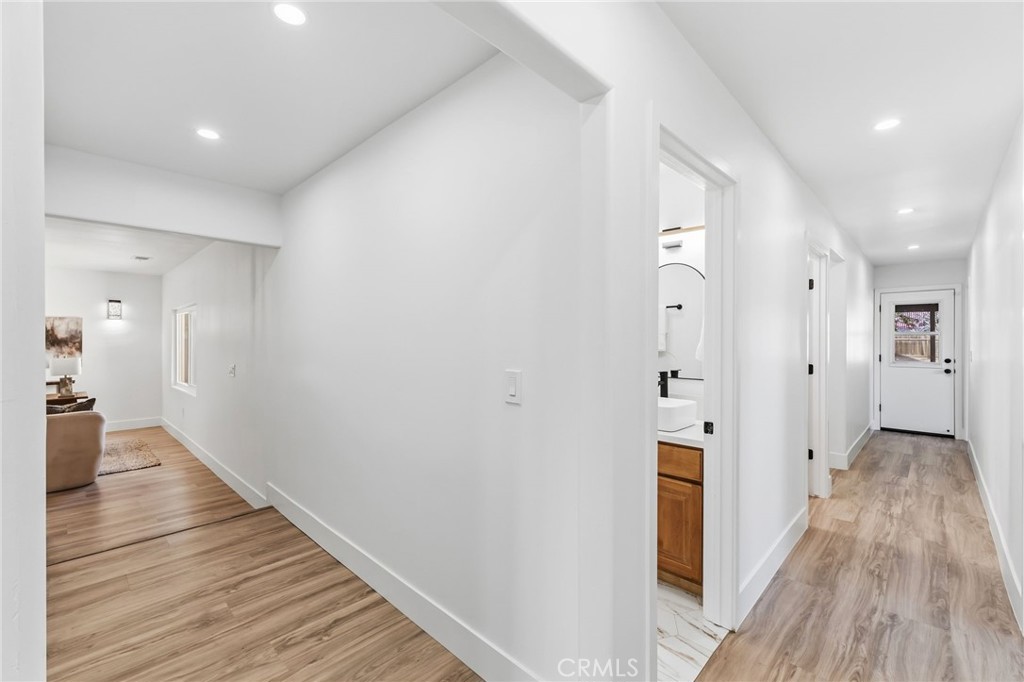 2325 Sierra Ave, Clovis, CA 93611