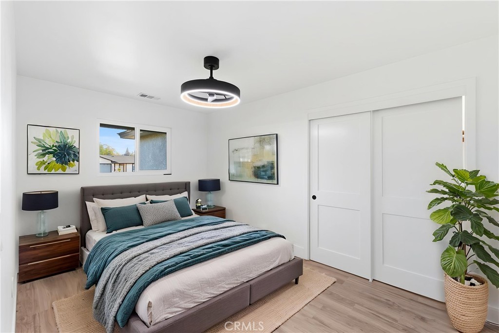 2325 Sierra Ave, Clovis, CA 93611