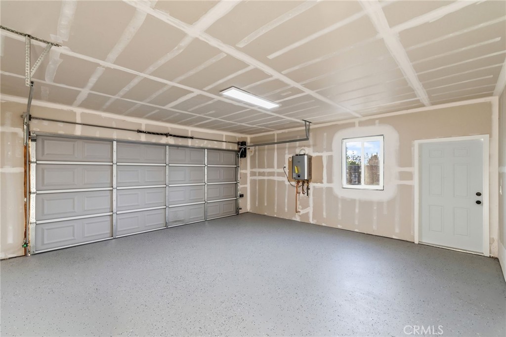 2325 Sierra Ave, Clovis, CA 93611