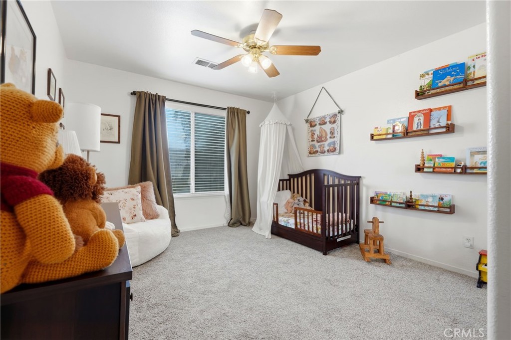 903 W Sandstone Ct, Hanford, CA 93230