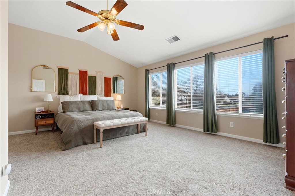 903 W Sandstone Ct, Hanford, CA 93230