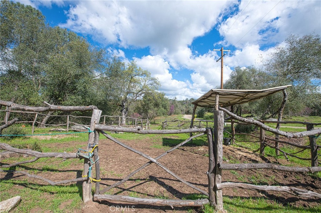 4853 Daffodil, Mariposa, CA 95338