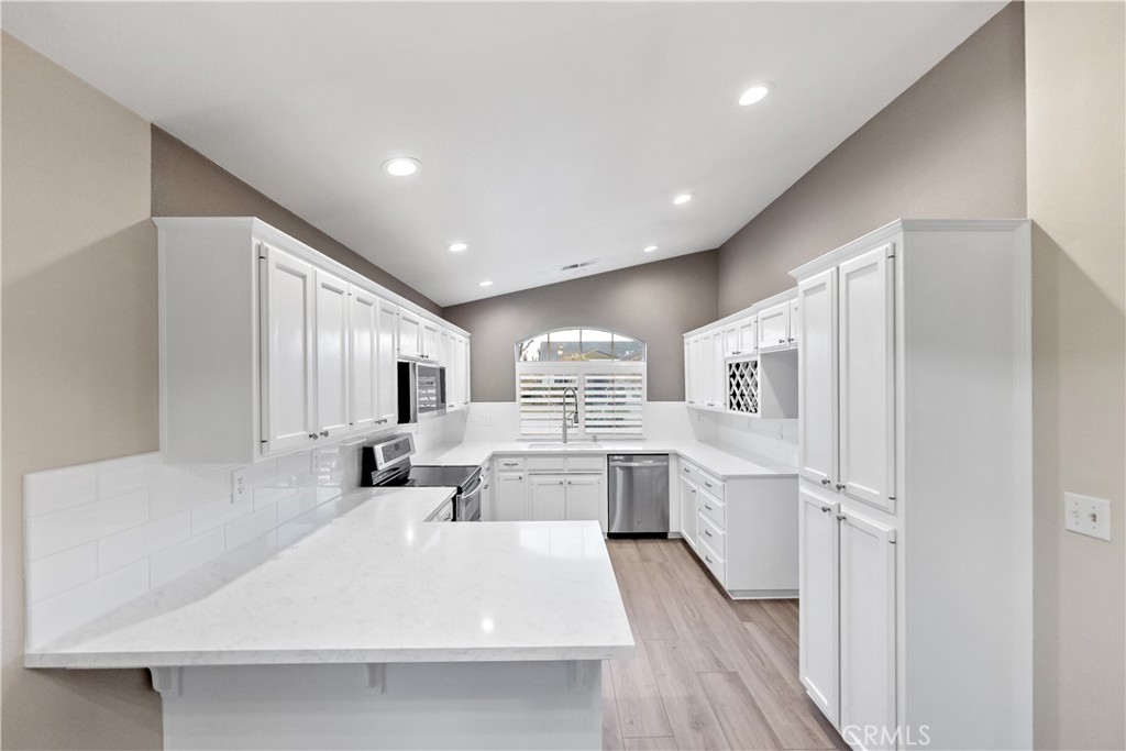 2168 E Powers, Fresno, CA 93720