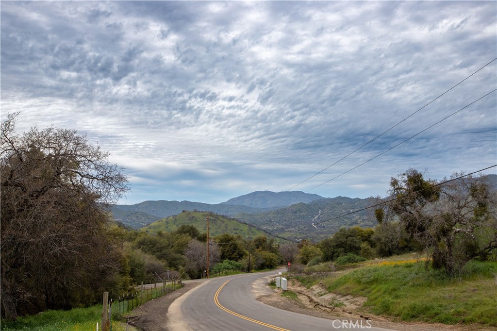 39313 Squaw Valley, Squaw Valley, CA 93675