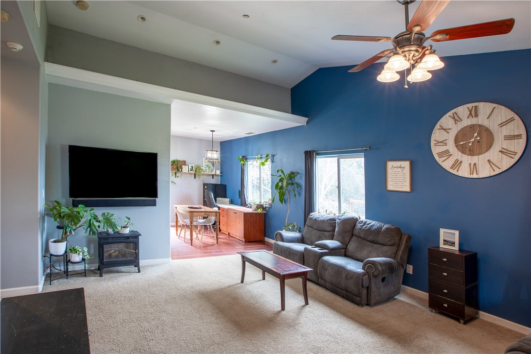 39313 Squaw Valley, Squaw Valley, CA 93675