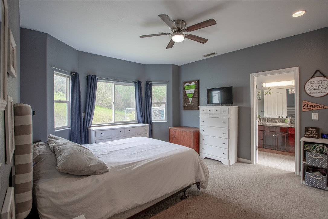 39313 Squaw Valley, Squaw Valley, CA 93675