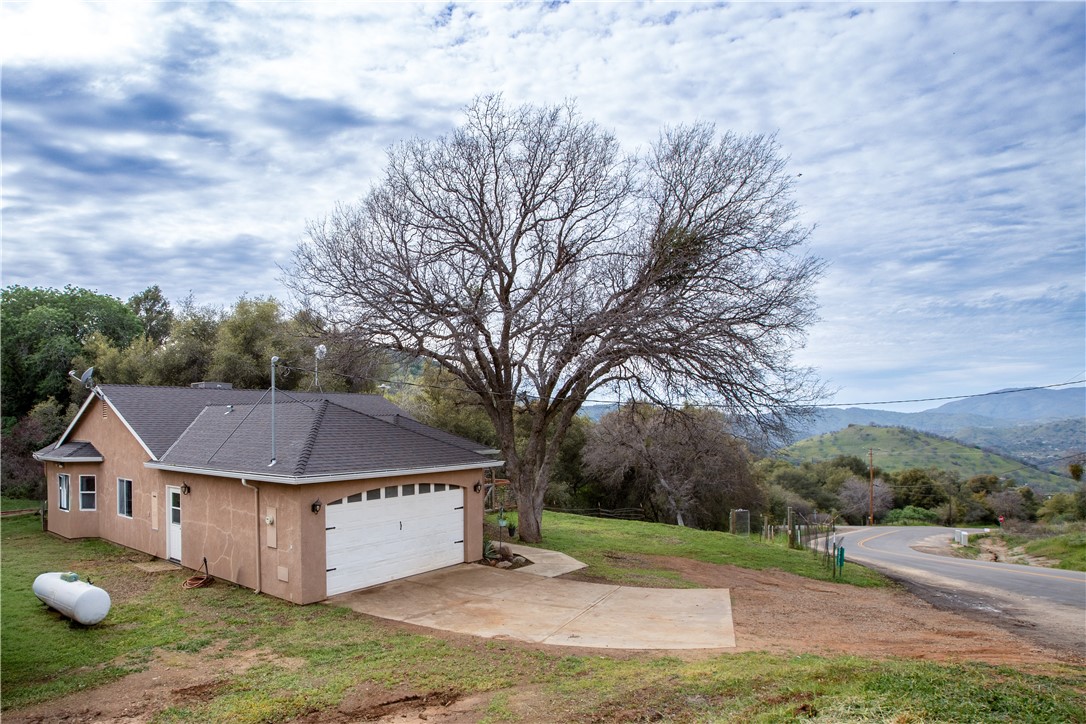 39313 Squaw Valley, Squaw Valley, CA 93675