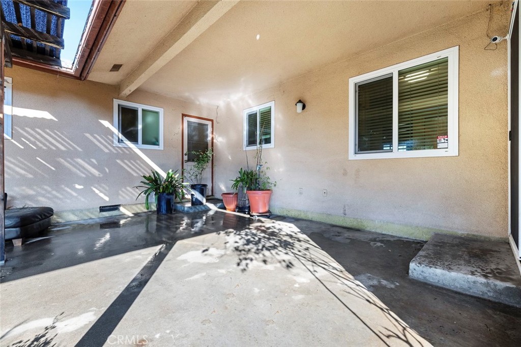 6647 N Anna St, Fresno, CA 93710