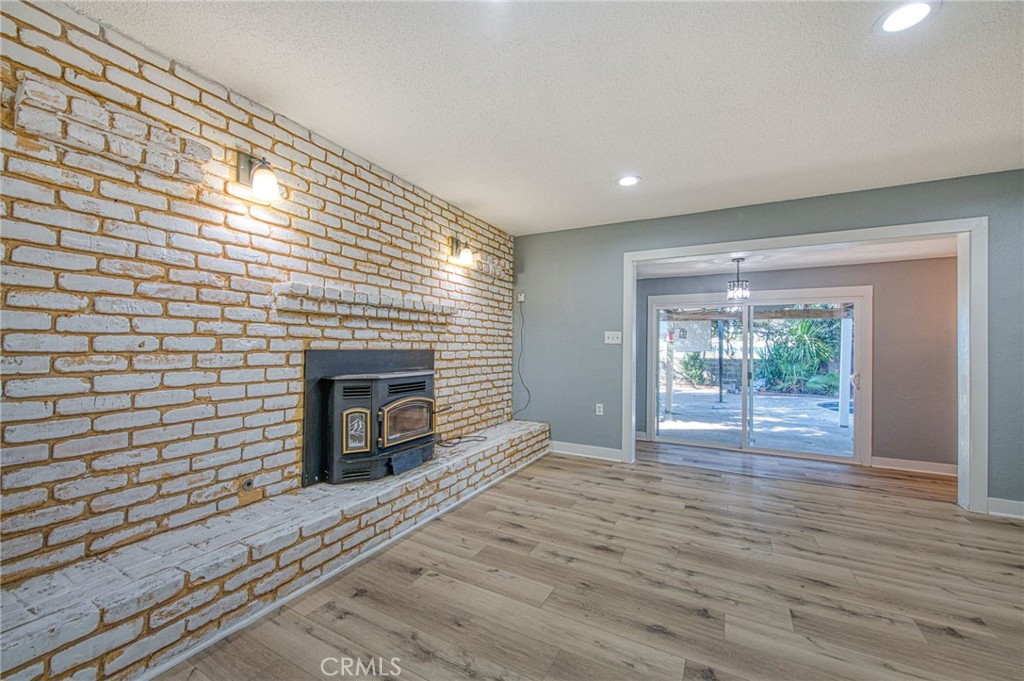 5435 N Bond St, Fresno, CA 93710
