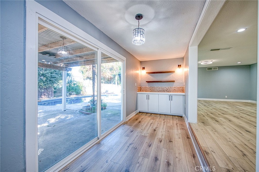 5435 N Bond St, Fresno, CA 93710