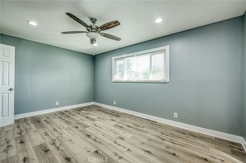 5435 N Bond St, Fresno, CA 93710