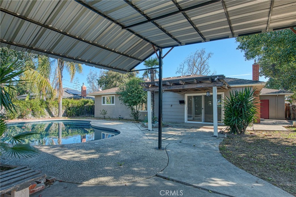5435 N Bond St, Fresno, CA 93710