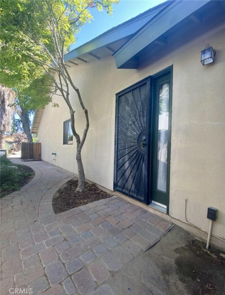 4800 W Crowley Ct, Visalia, CA 93291