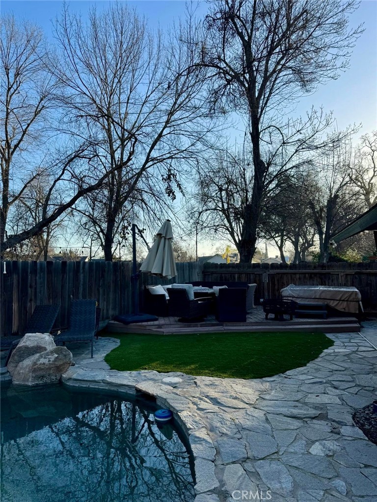 4800 W Crowley Ct, Visalia, CA 93291