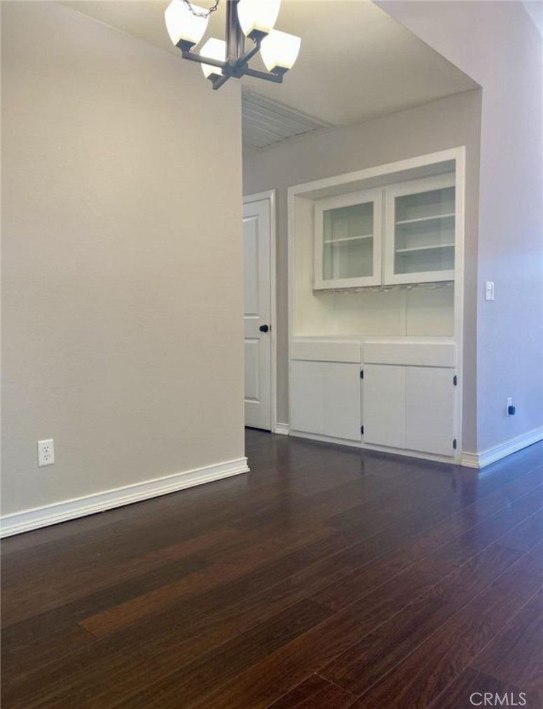 4800 W Crowley Ct, Visalia, CA 93291