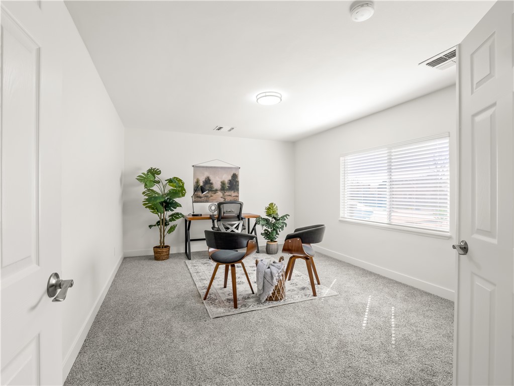 4785 E Washington, Fresno, CA 93702