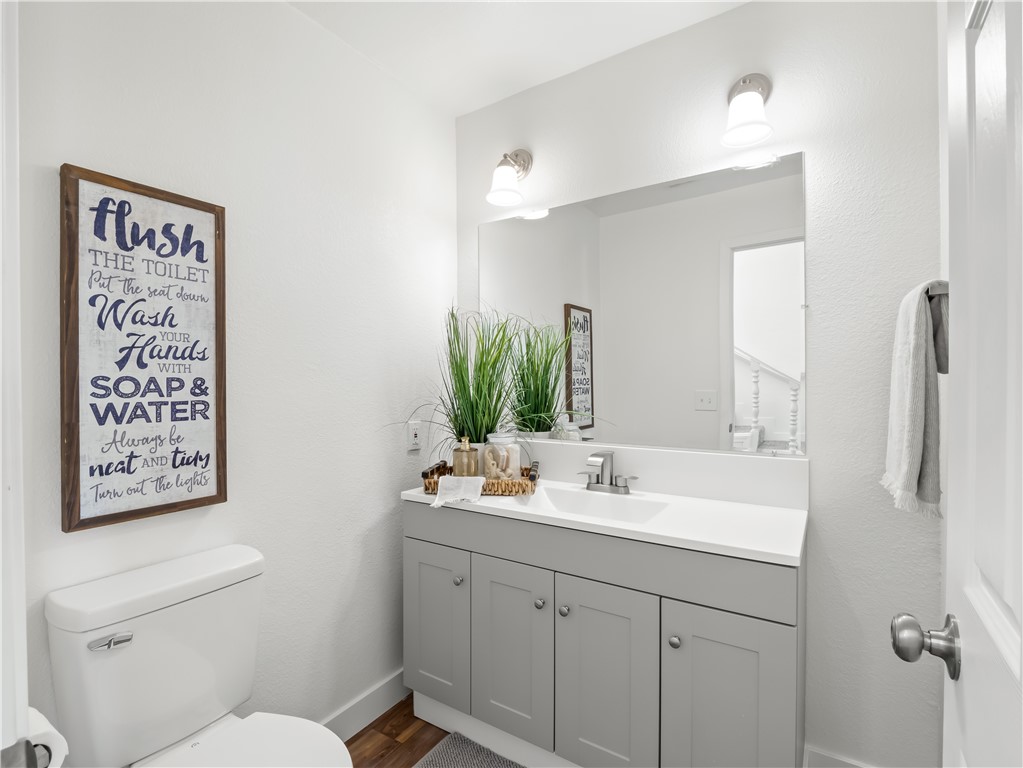 4785 E Washington, Fresno, CA 93702