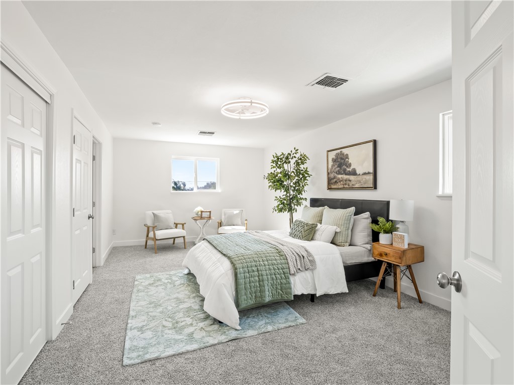 4785 E Washington, Fresno, CA 93702