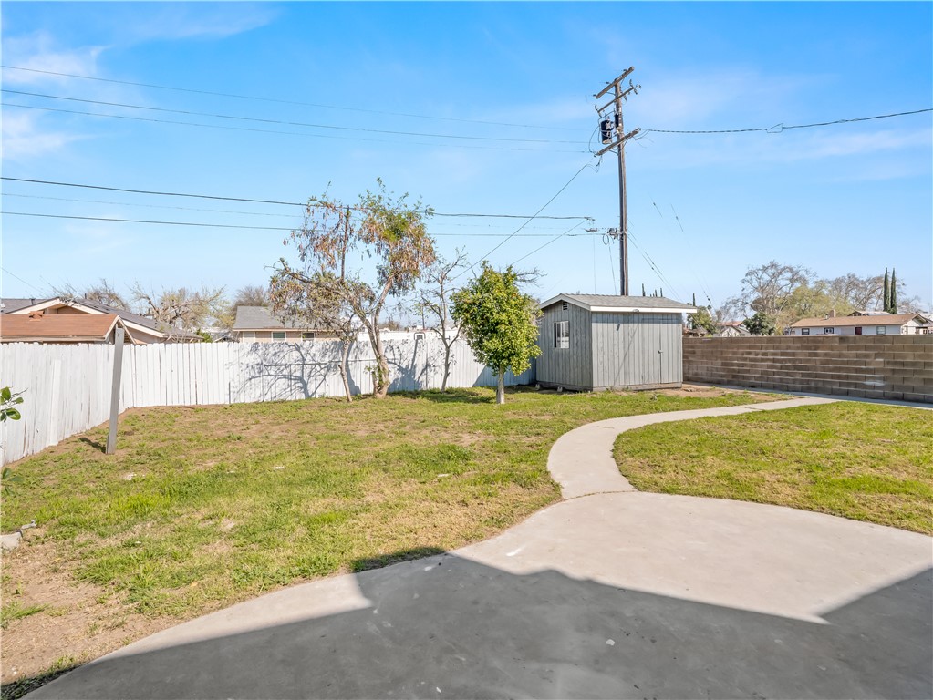 4785 E Washington, Fresno, CA 93702