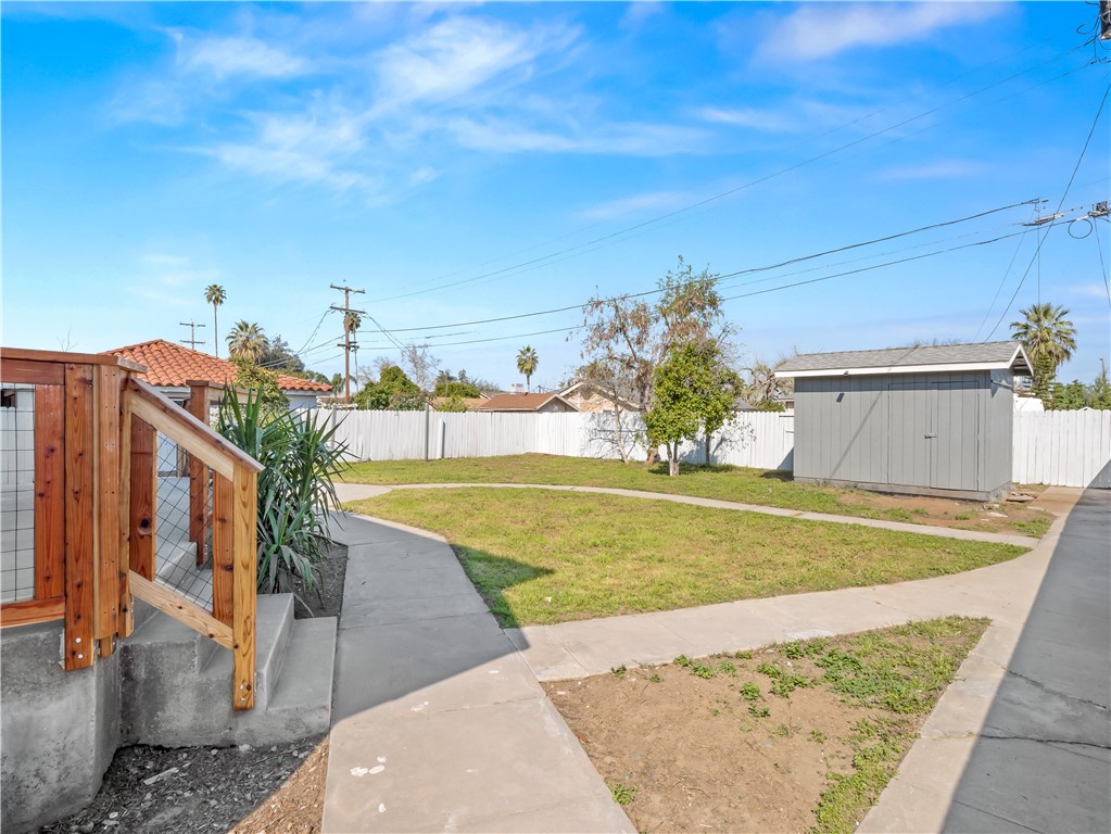 4785 E Washington, Fresno, CA 93702