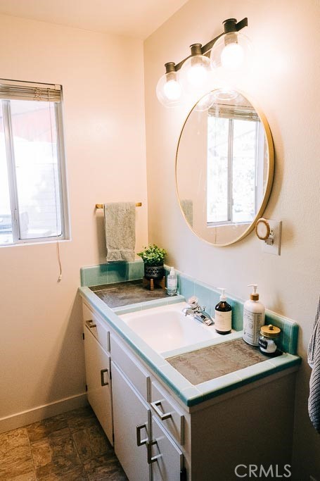 39168 Hill, Bass Lake, CA 93604