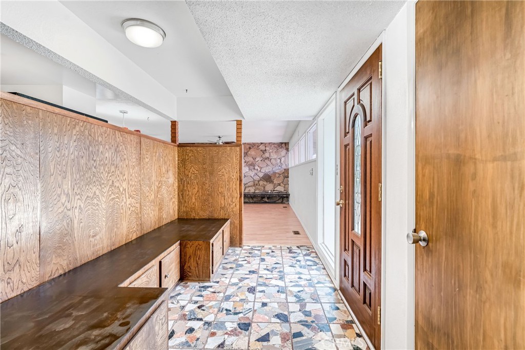 5694 N Winchester, Fresno, CA 93704