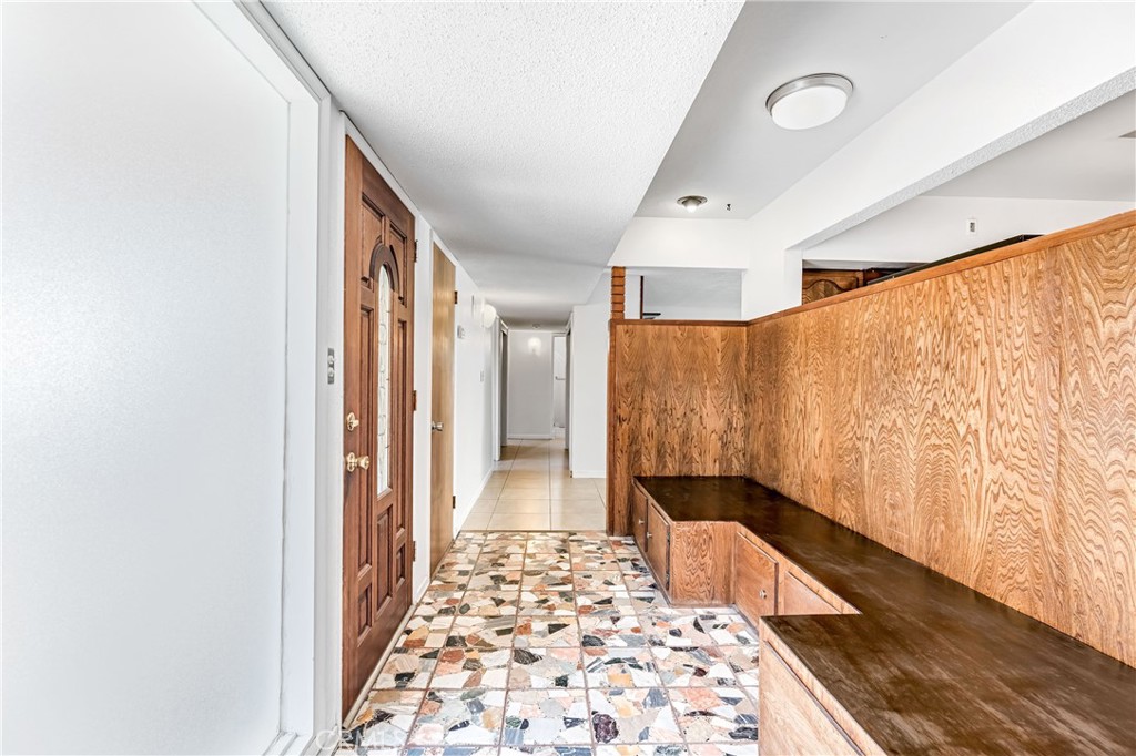 5694 N Winchester, Fresno, CA 93704