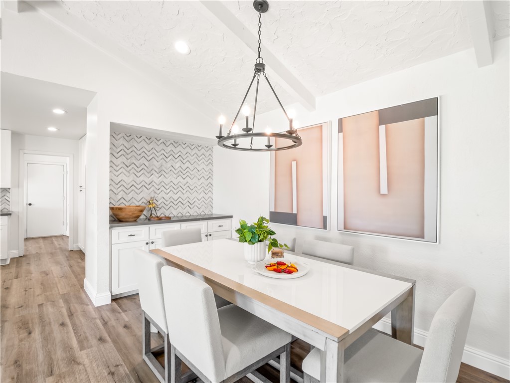 9321 E Bullard, Clovis, CA 93619