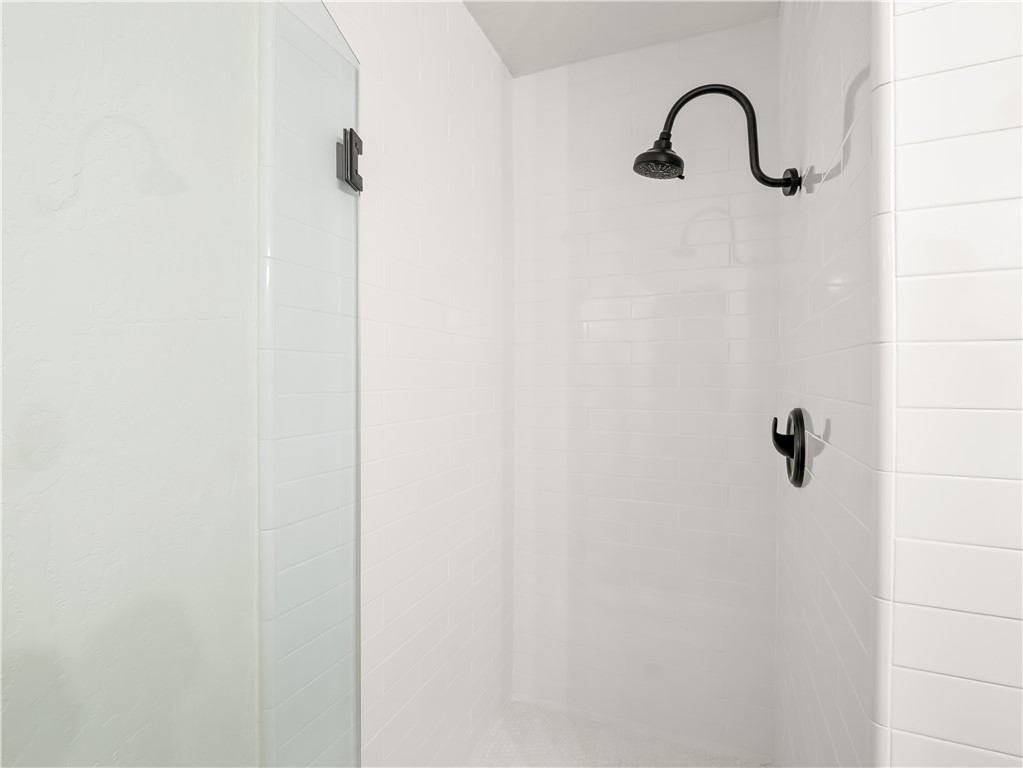 9321 E Bullard, Clovis, CA 93619