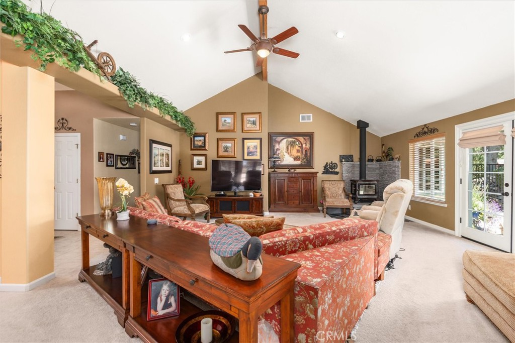 45740 Green Lake Ct, Coarsegold, CA 93614