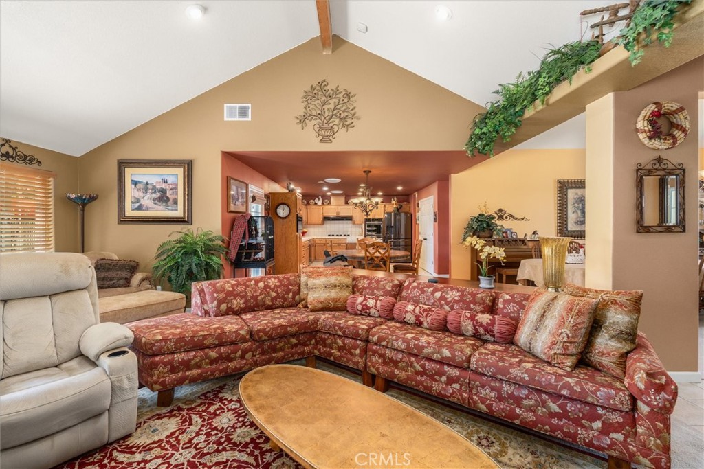 45740 Green Lake Ct, Coarsegold, CA 93614