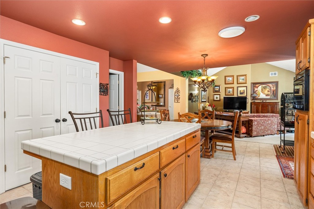 45740 Green Lake Ct, Coarsegold, CA 93614