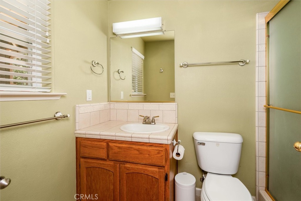 45740 Green Lake Ct, Coarsegold, CA 93614