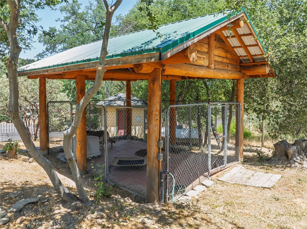 45740 Green Lake Ct, Coarsegold, CA 93614