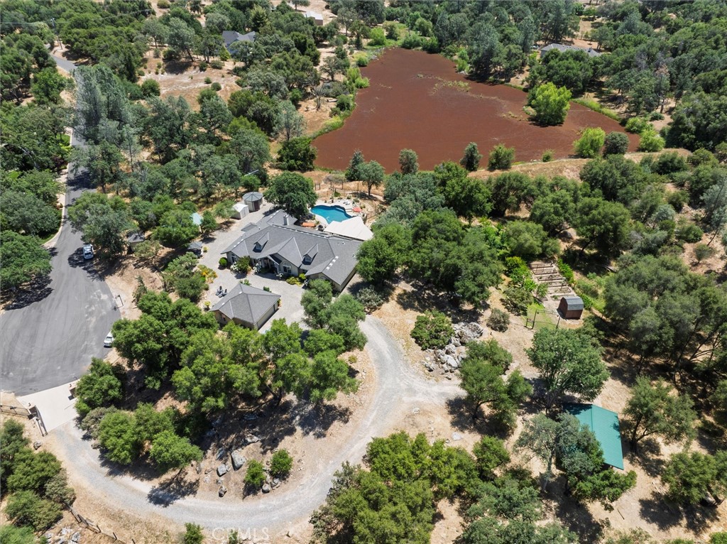 45740 Green Lake Ct, Coarsegold, CA 93614
