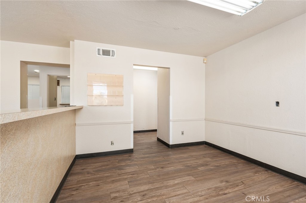 422 E Shields Ave, Fresno, CA 93704