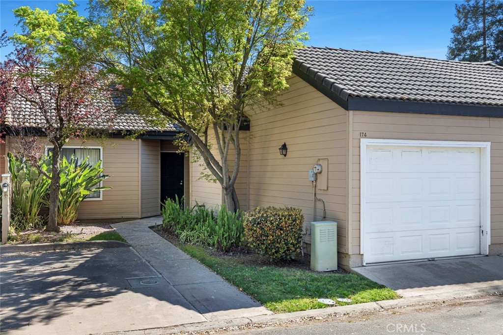 474 E Alluvial #174, Fresno, CA 93720